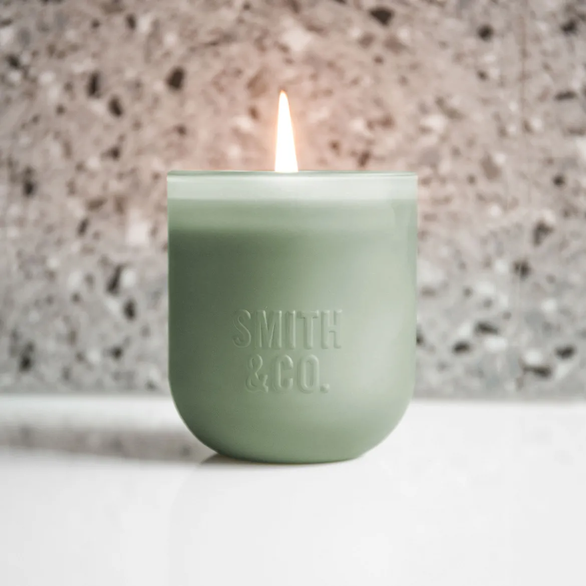 Amber & Freesia 250g Candle