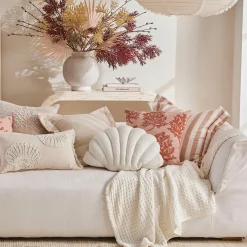 Boucle Shell Cushion
