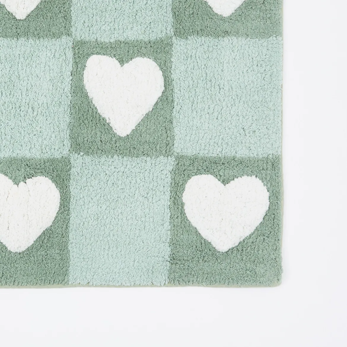 Checkered Hearts Bath Mat