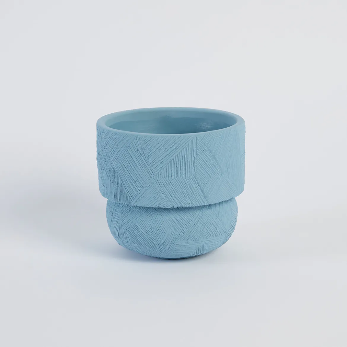 Clara Curve Planter