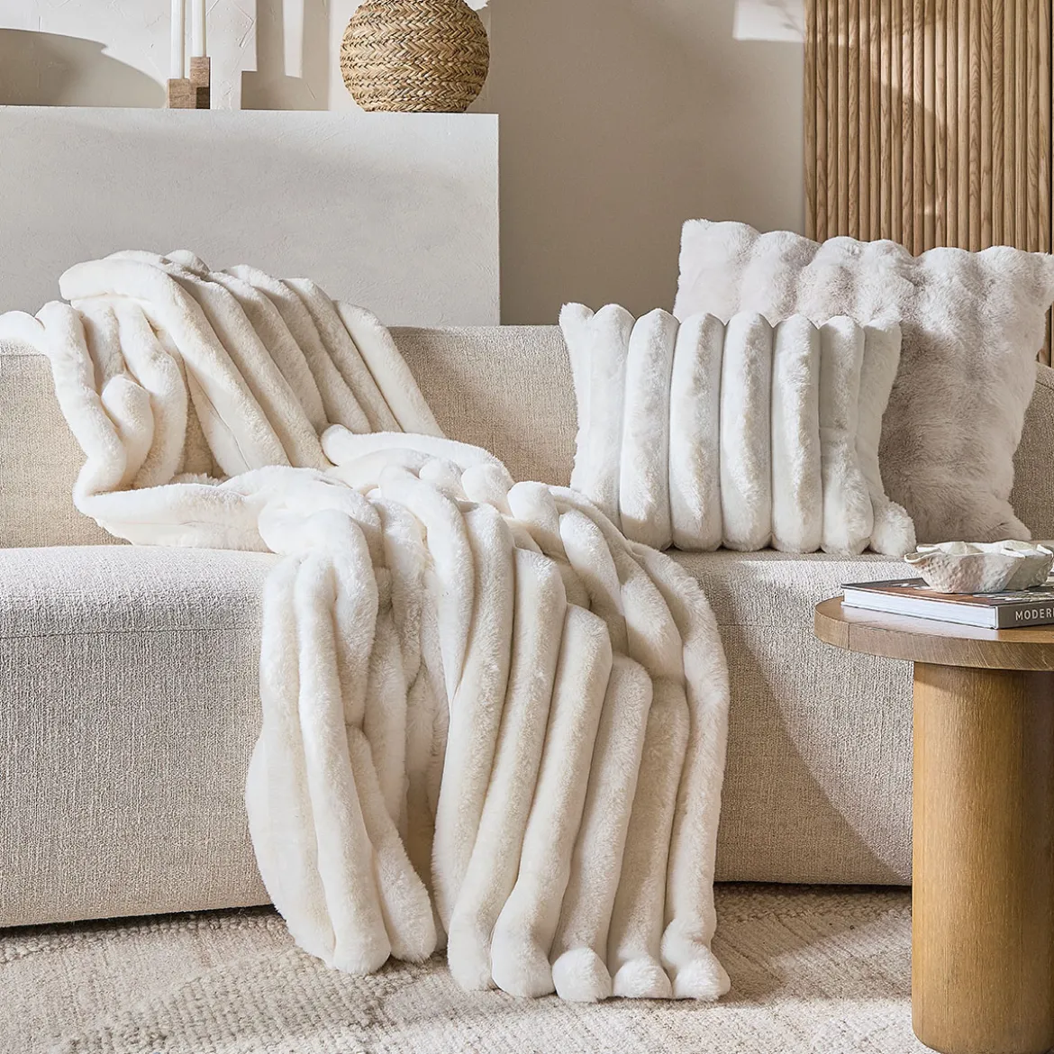 Copenhagen Faux Fur Extra Large Throw