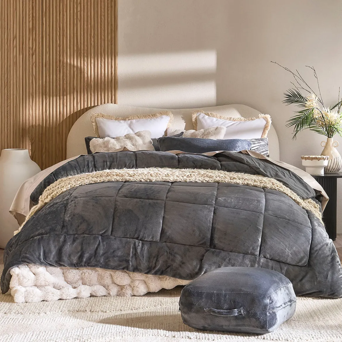 Cosy Cube Charcoal Comforter Set