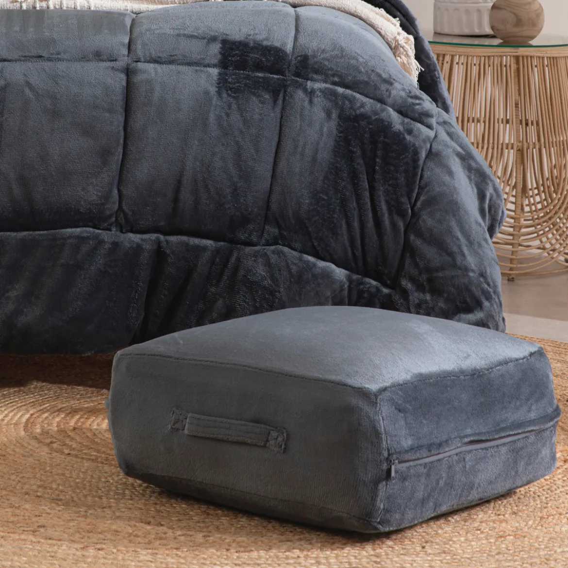 Cosy Cube Charcoal Comforter Set