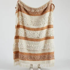 Daliah Cotton Tufted Throw