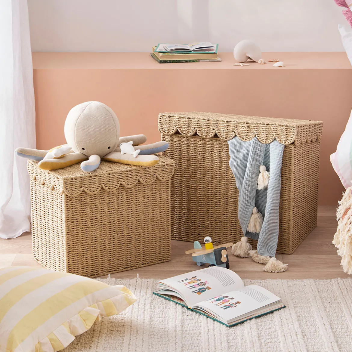 Delilah Basket Storage Trunk