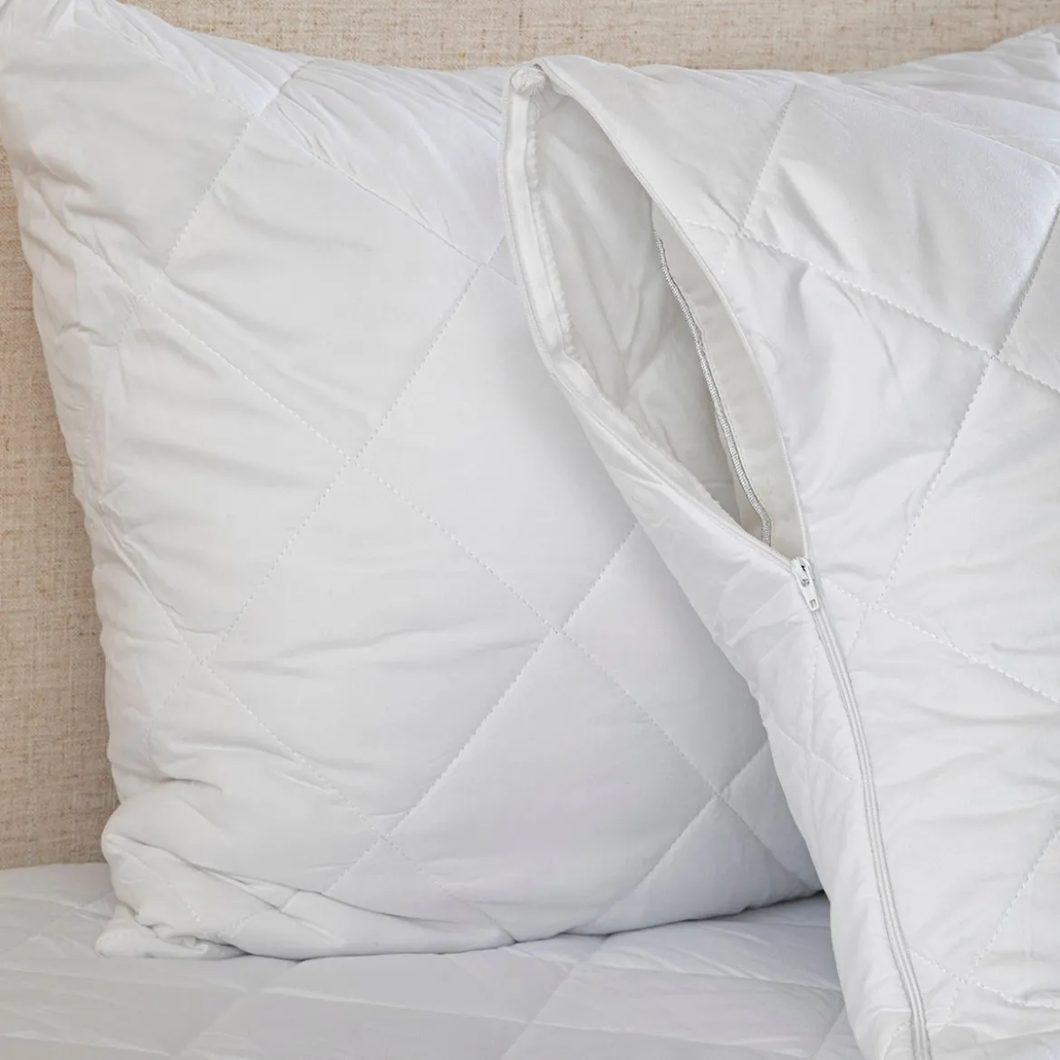Easy Care Standard Pillow Protector