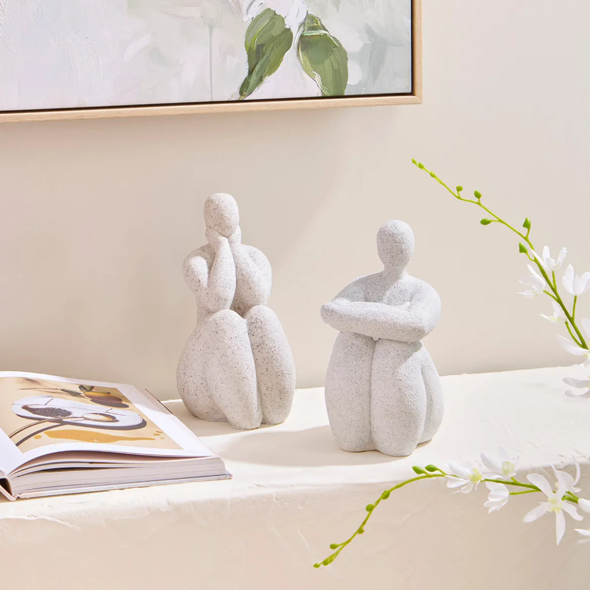 Hanna Lady Statue
