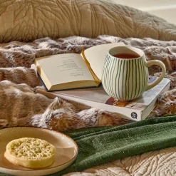 Hug Me Mug Olive Brush Set of 4
