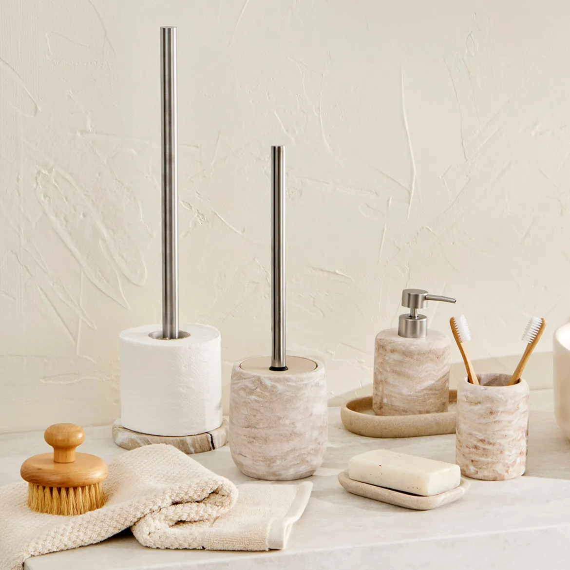 Juno Bay Bathroom Accessories