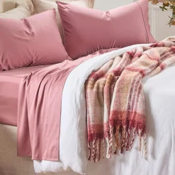Lexi Check Berry Extra Large Throw