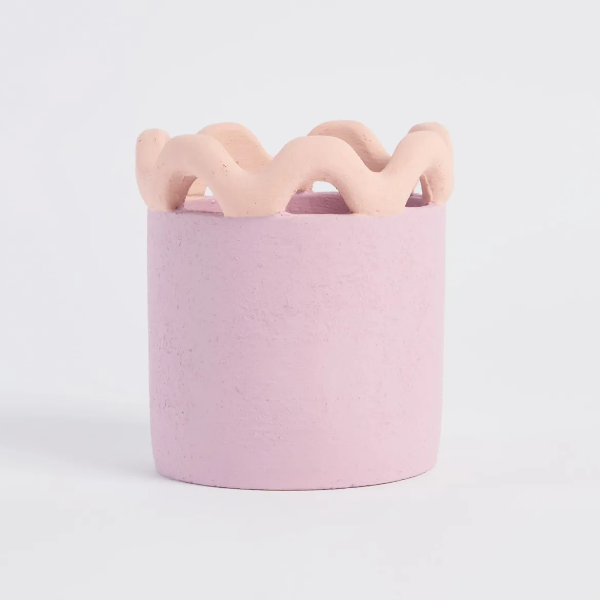 Maddi Wave Planter