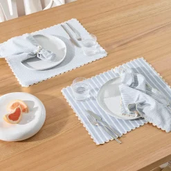 Millie Reversible Stripe Scallop Placemat