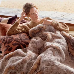 Pelage Faux Fur Extra Large Throw