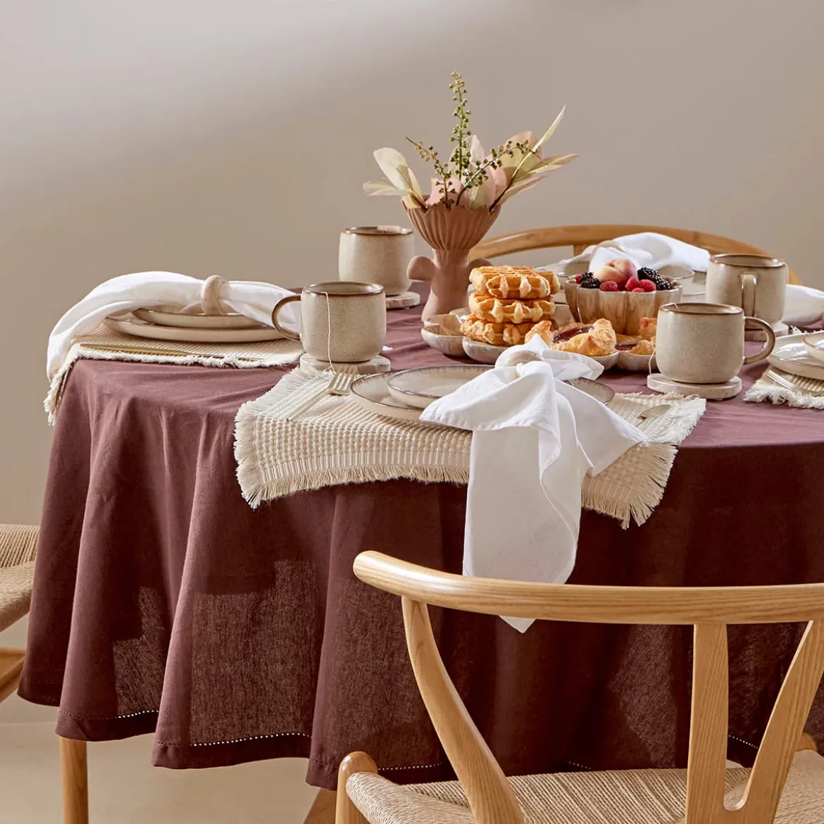 Pelham Cotton Table Cloth