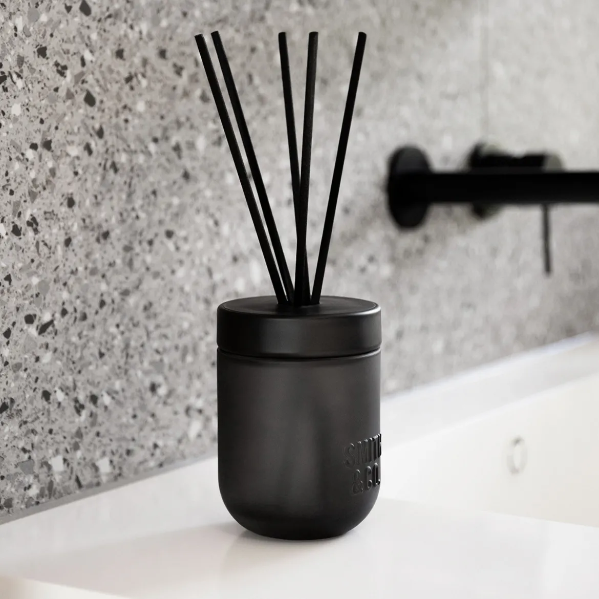 Tabac & Cedarwood 200ml Diffuser