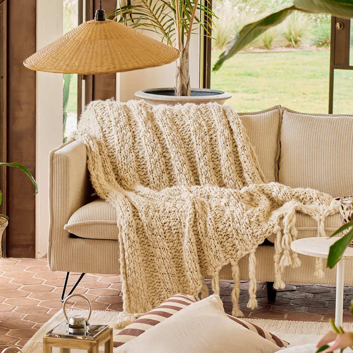 Willow Knitted Throw